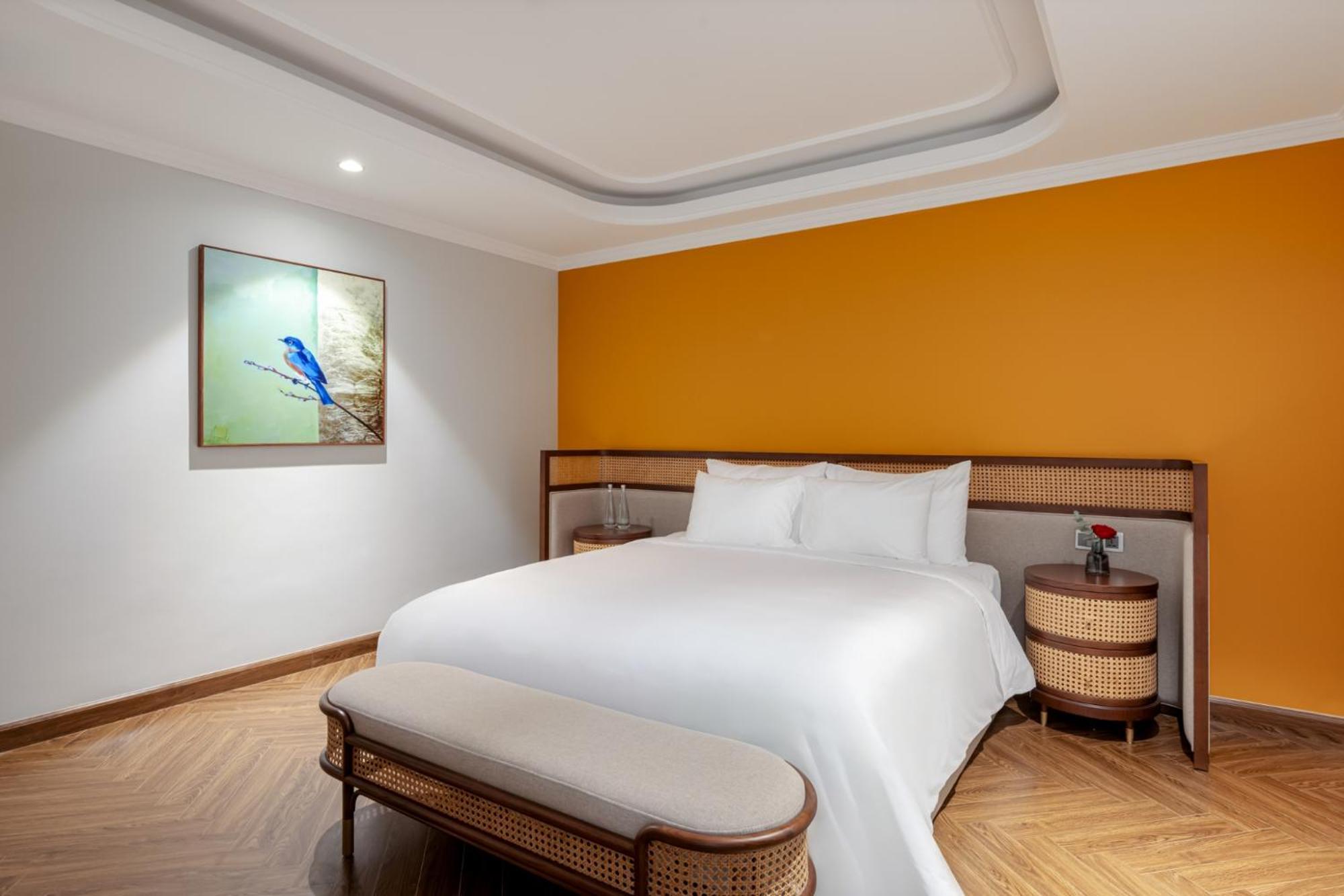 La Siesta Classic Hang Thung Hanoi Exteriör bild A bedroom at the hotel