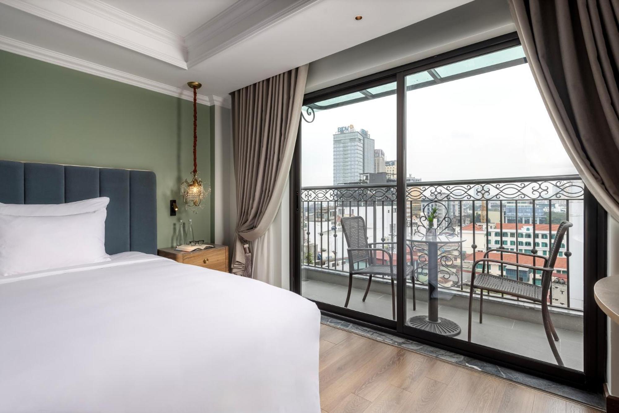 La Siesta Classic Hang Thung Hanoi Exteriör bild Deluxe Room with Balcony